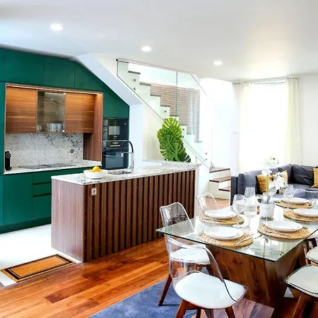 & Gorgeous - 3 Bedroom Getaway In The Heart * Distrikt Faro